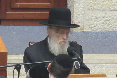 ראש הישיבה, לאחר שחלה