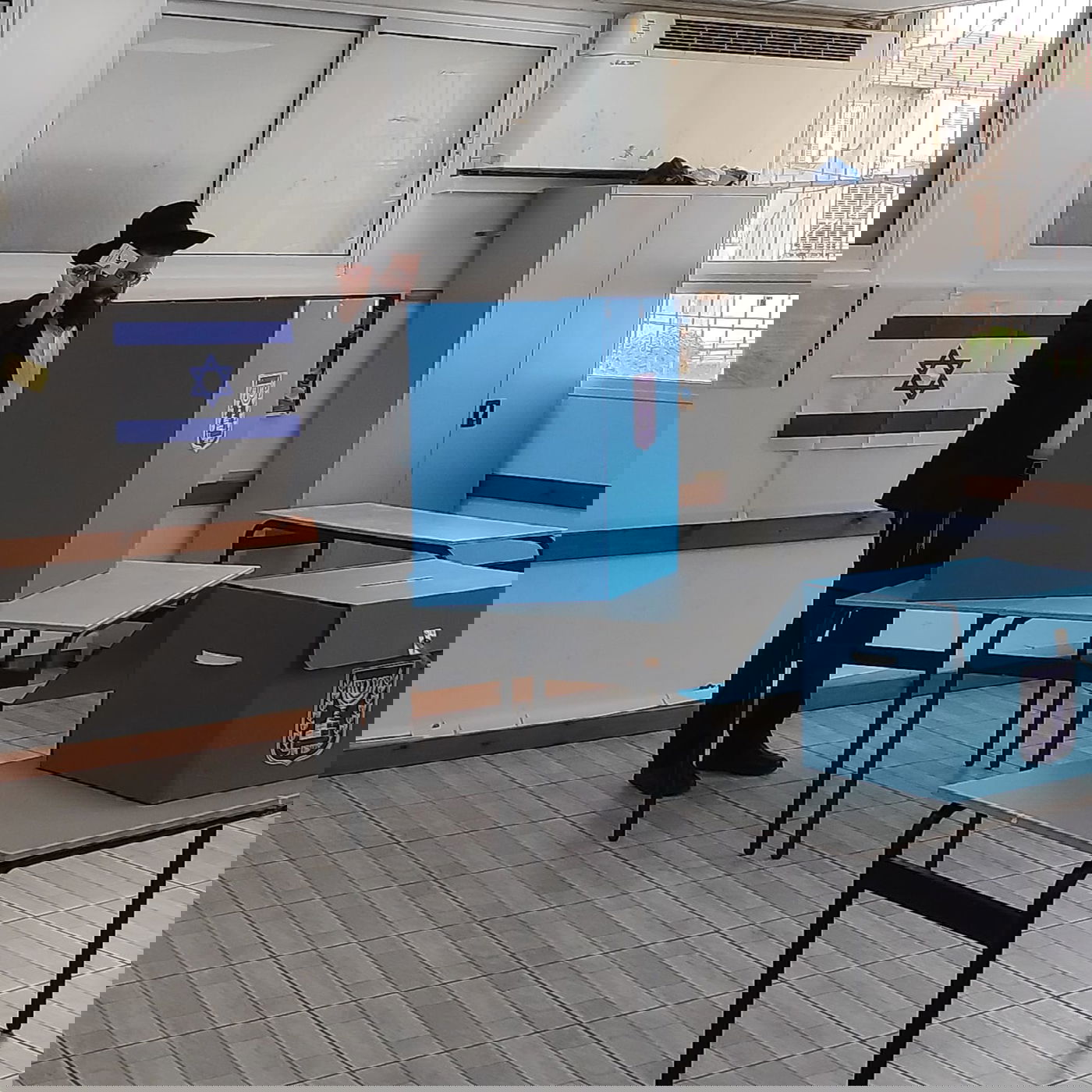 העסקן רפאל מאיר