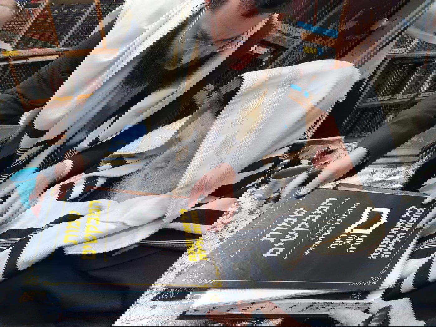 רגע לפני חג הפורים גדולי ישראל במכתב מטלטל