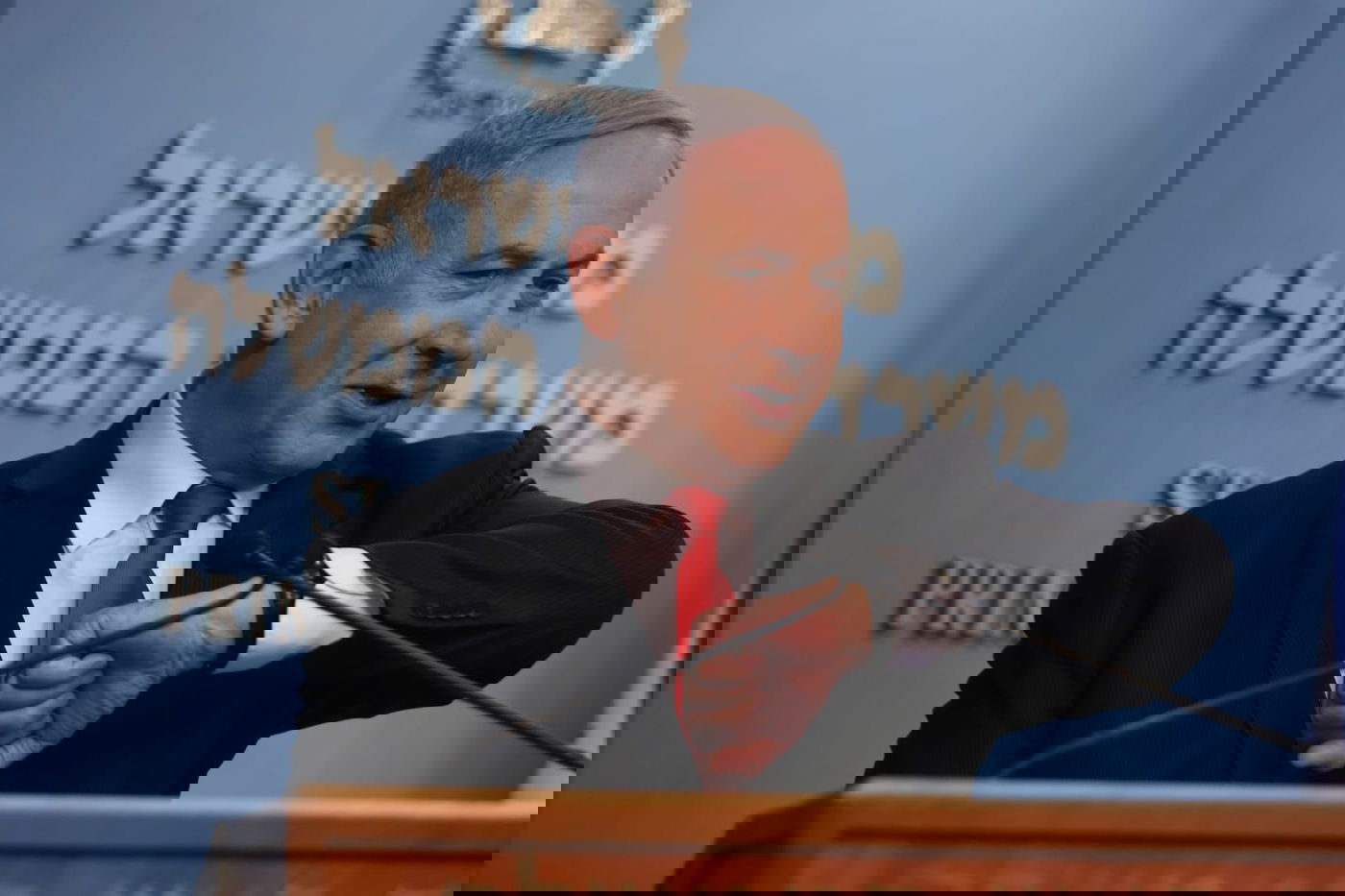 נתניהו: 'נחליט מחר אם נדרוש בידוד לשבים מכל המדינות'