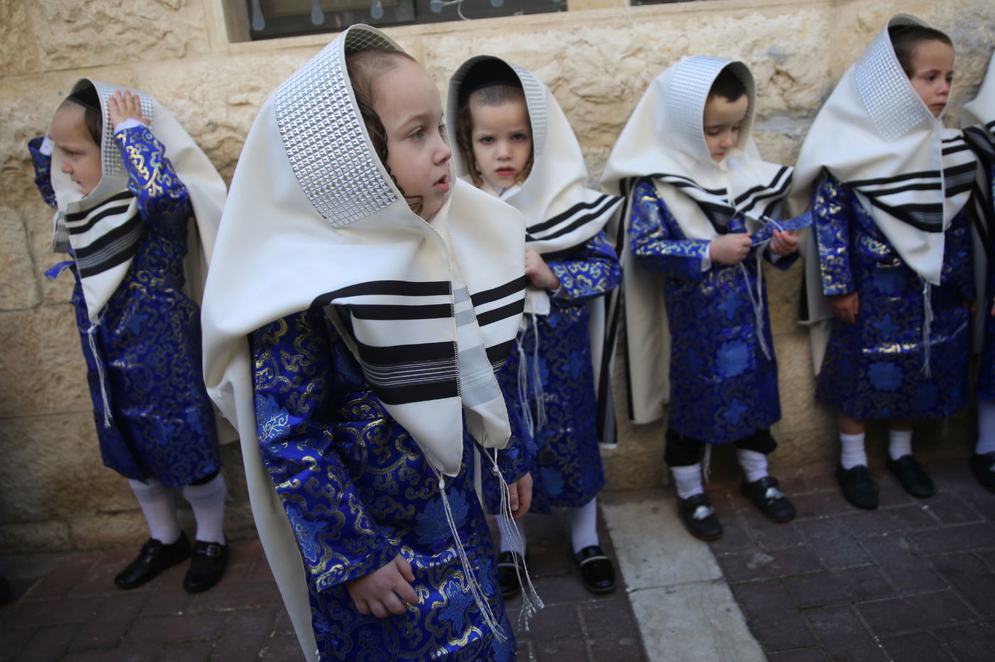 "פורים כפורים": הילדים הקטנים ערכו הצגה מרגשת