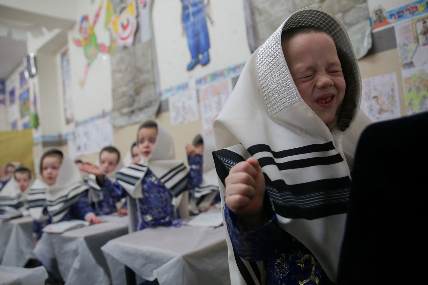 "פורים כפורים": הילדים הקטנים ערכו הצגה מרגשת