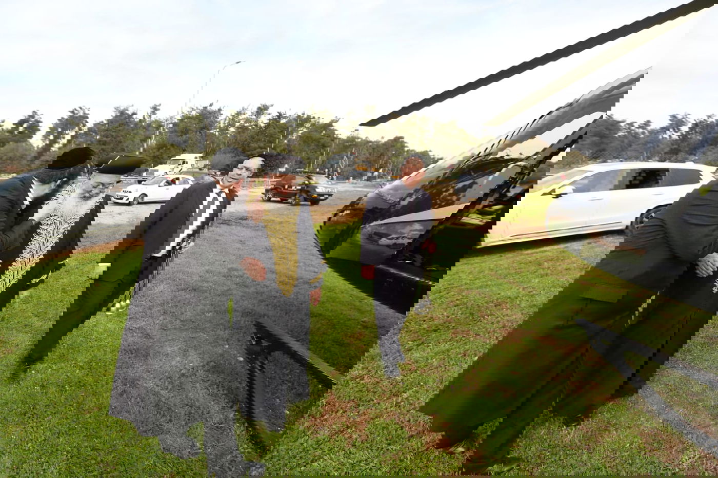 באמצע הצום: מקובלי אור הרשב"י הגיעו במסוק למירון • צפו