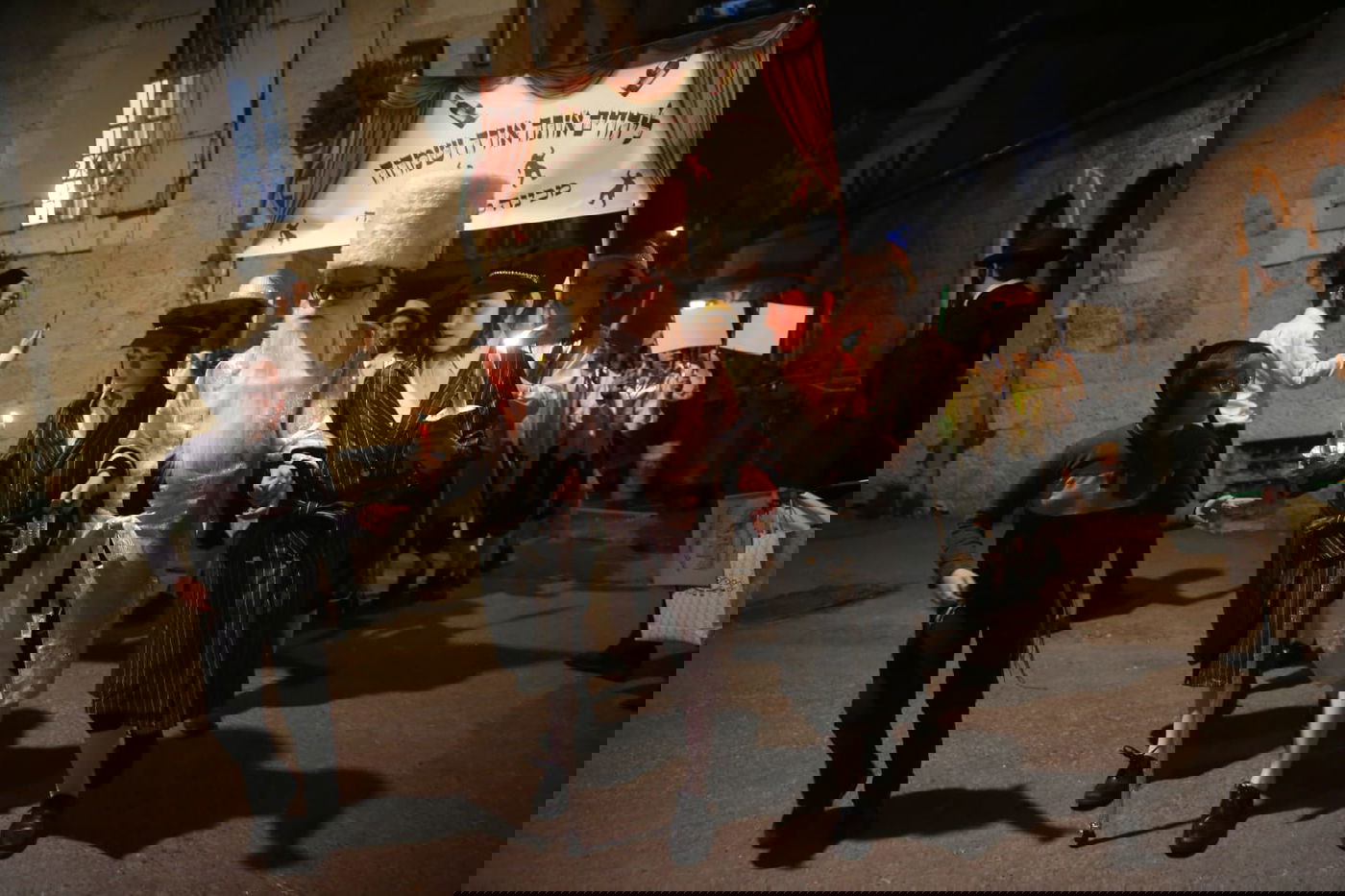 כמיטב המסורת: צפו ב"פורים רב" במא"ש