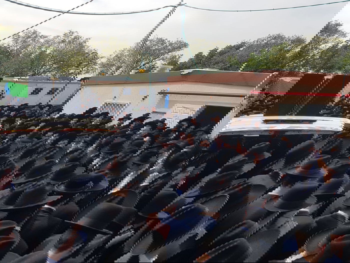 מסע הלוויתו של יהושע בוים ז"ל: 'תוכל לראות את השמים'