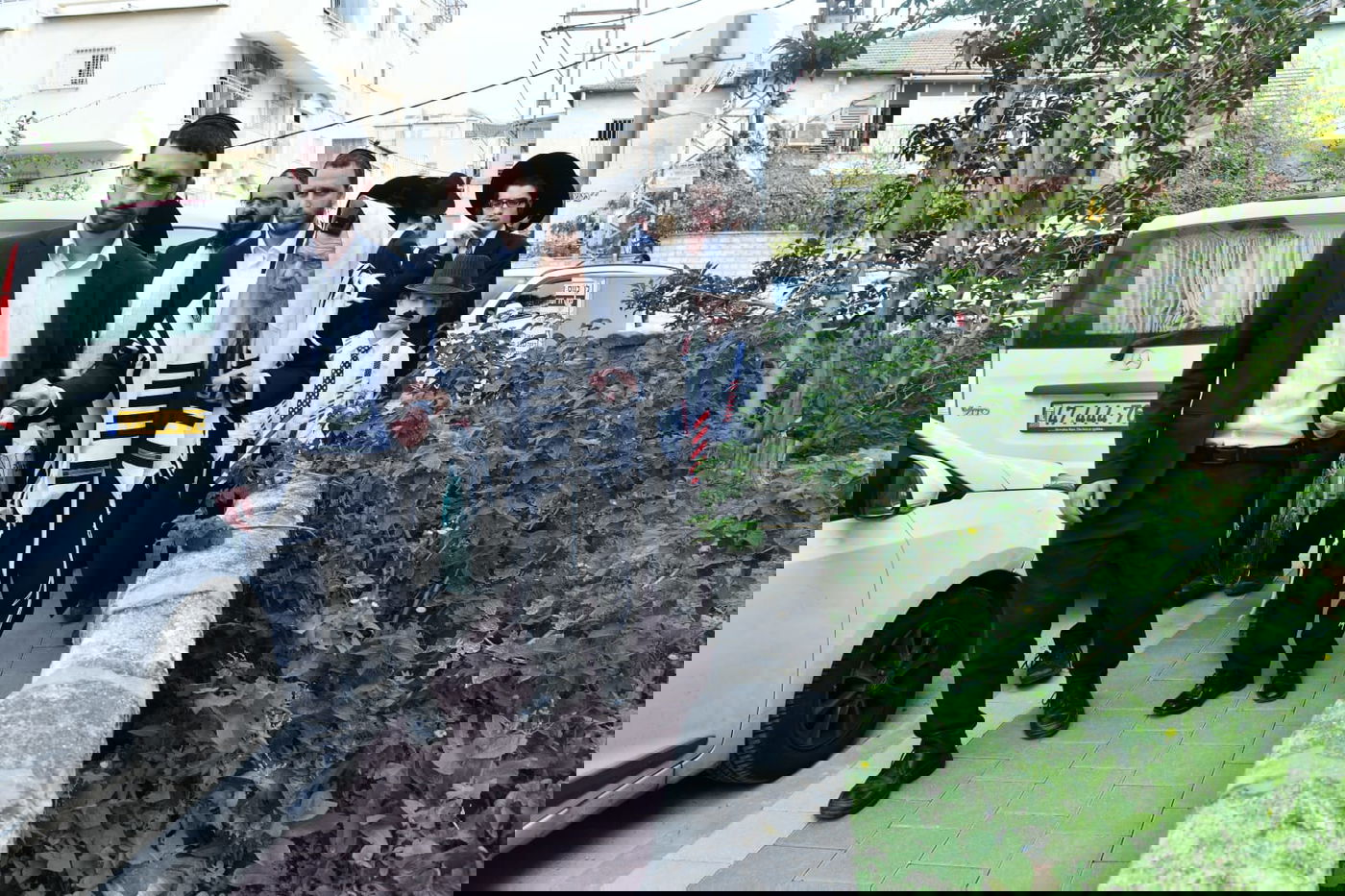 הגר"ג אדלשטיין בקריאת המגילה ומתנות לאביונים • תיעוד