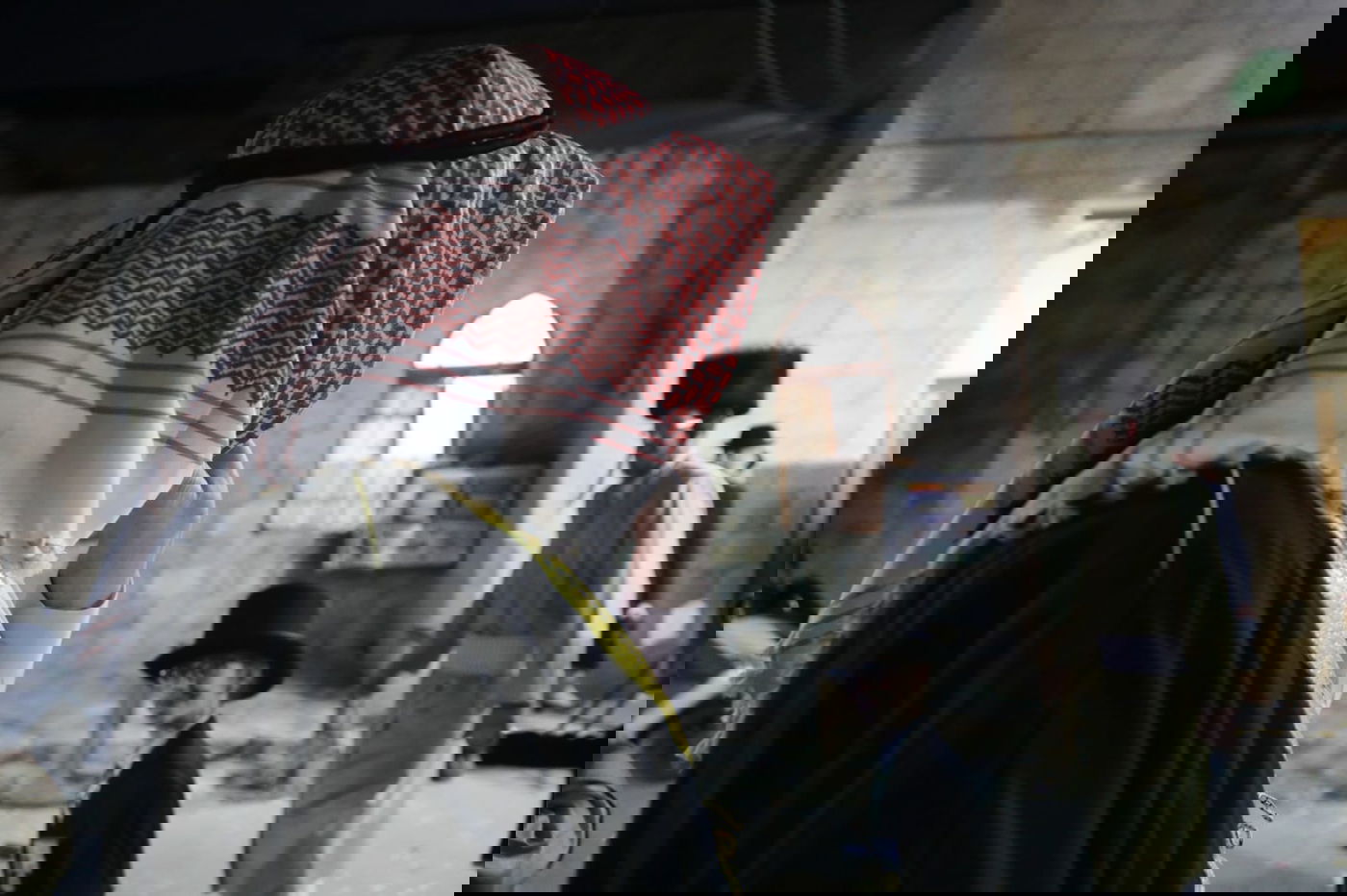 חג הפורים במאה שערים: מגילה ותחפושות