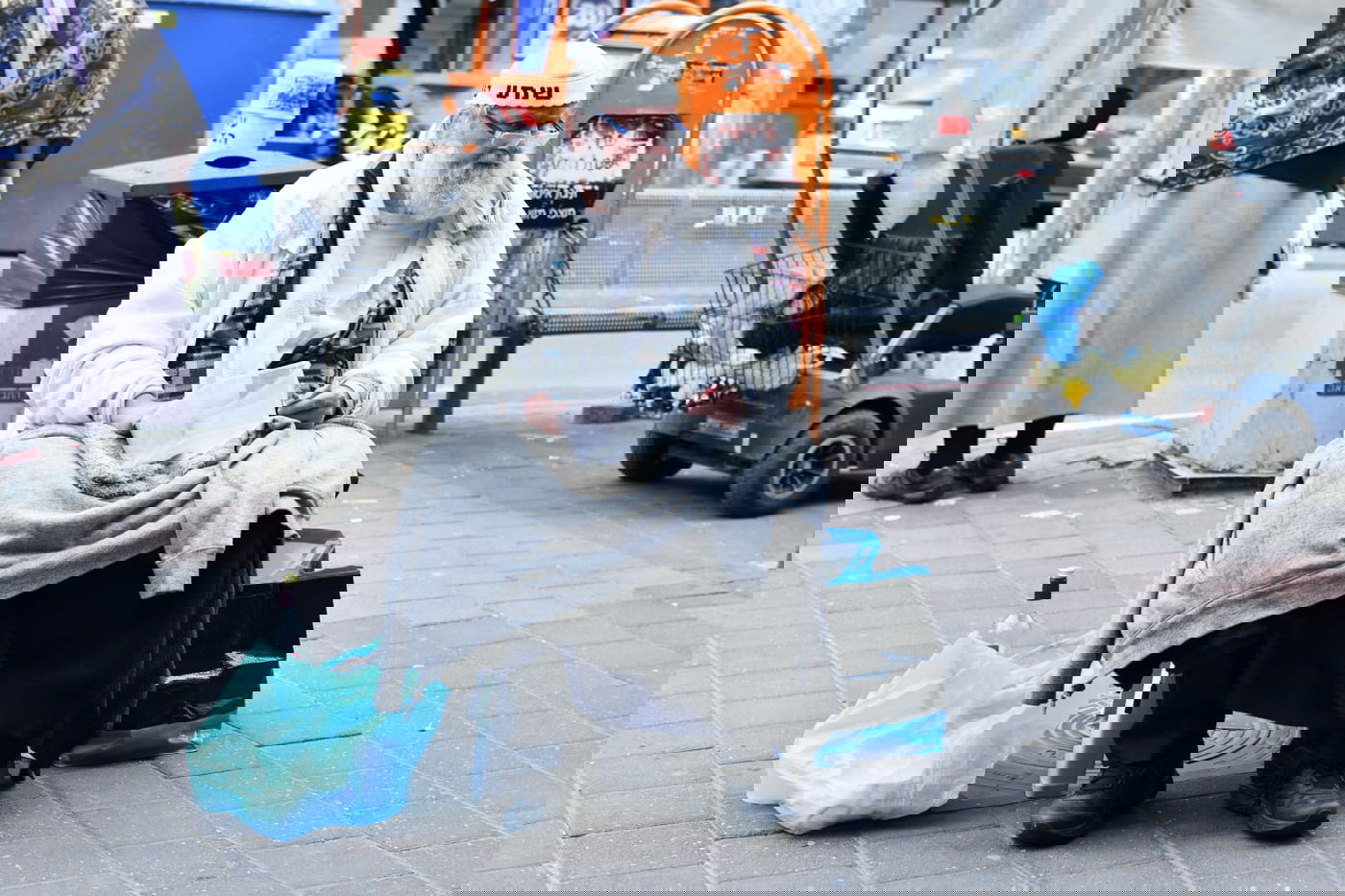 כך חוגגים הבני ברקים את חג הפורים • טעימה