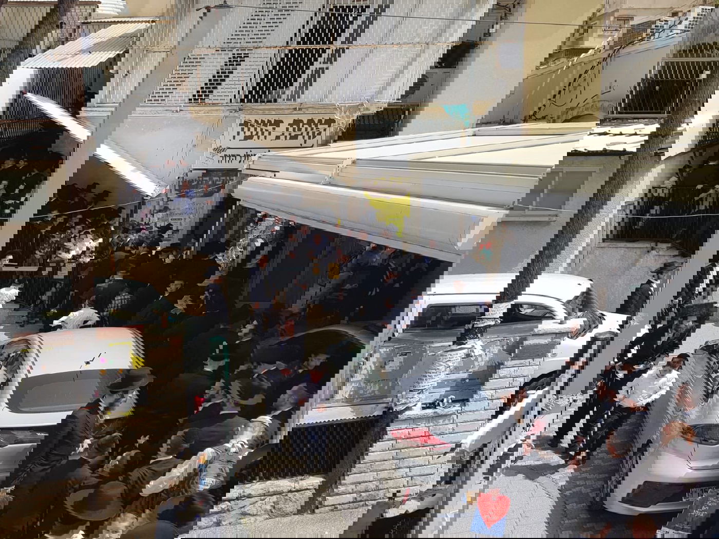 התור לעלייה לקבלת קהל