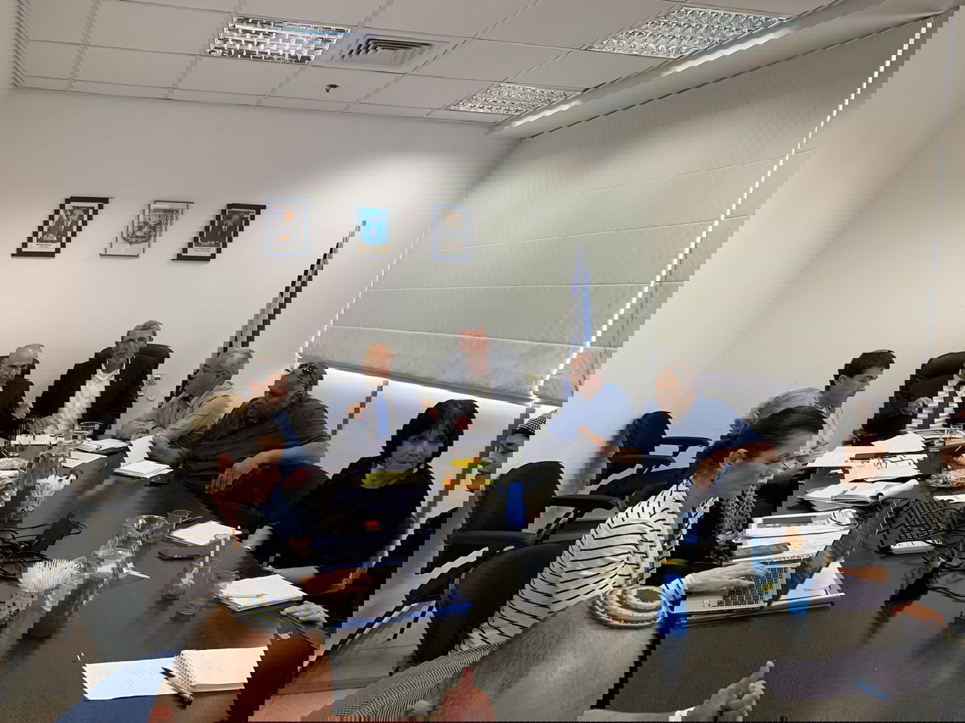 שר החינוך: בשלב זה אין צורך בביטול הלימודים • צפו