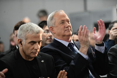 כחול לבן ליולי אדלשטיין: מבקשים לבחור יו"ר כנסת חדש ביום שני