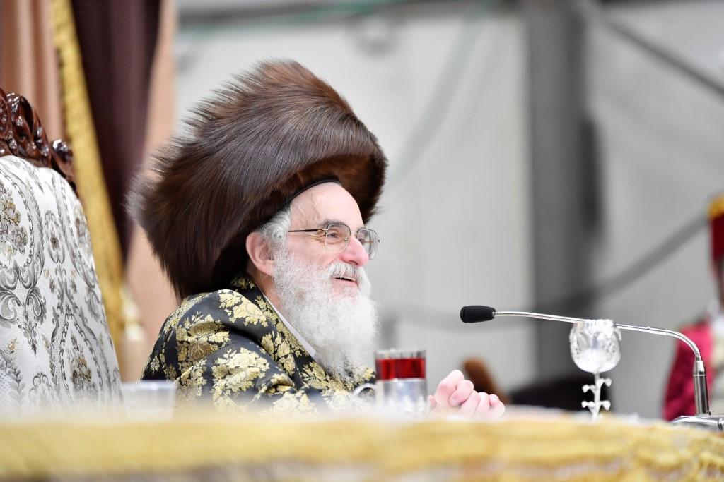 כך ציינו את חג הפורים בחצר הקודש ויז'ניץ