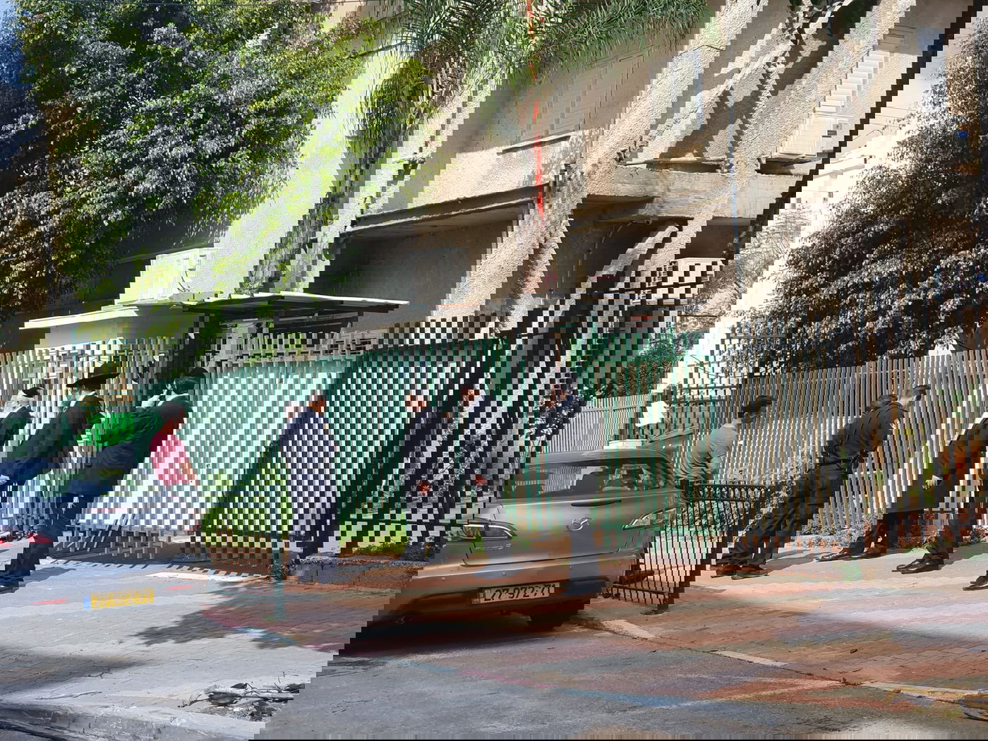 שוטרים ב"אור ישראל" הקטנה