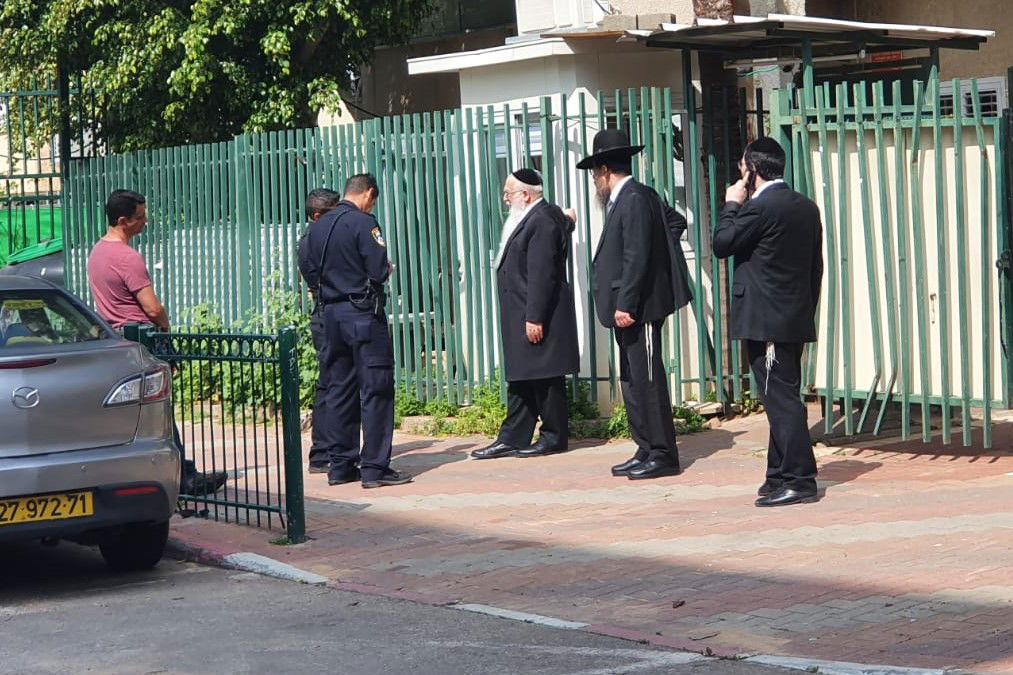 שטרים ב'אור ישראל', הבוקר