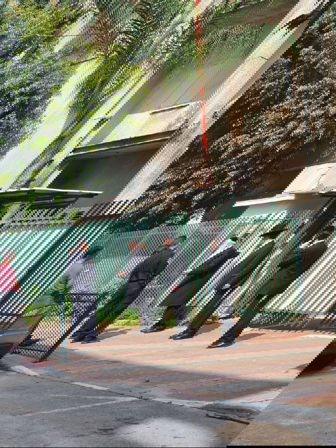 ישיבת "אור ישראל" הקטנה, הבוקר