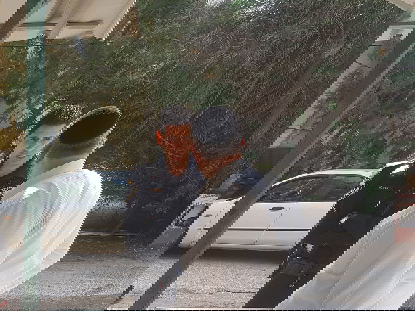 תיעוד: כך פעלו שוטרים לסגור חיידר בפתח תקווה