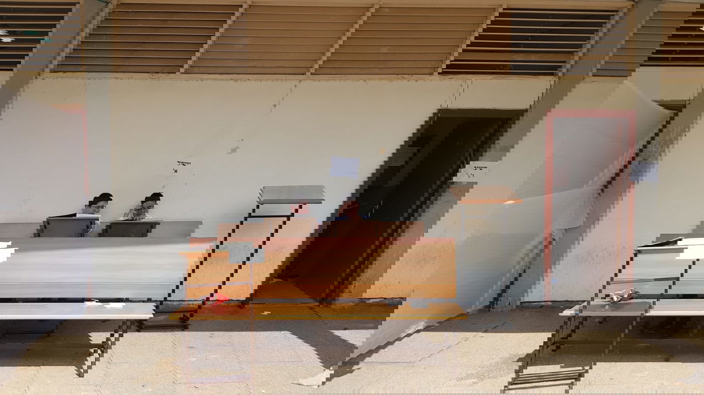 "עסקים כרגיל": צפו ב'שטייגען' בבאר יעקב