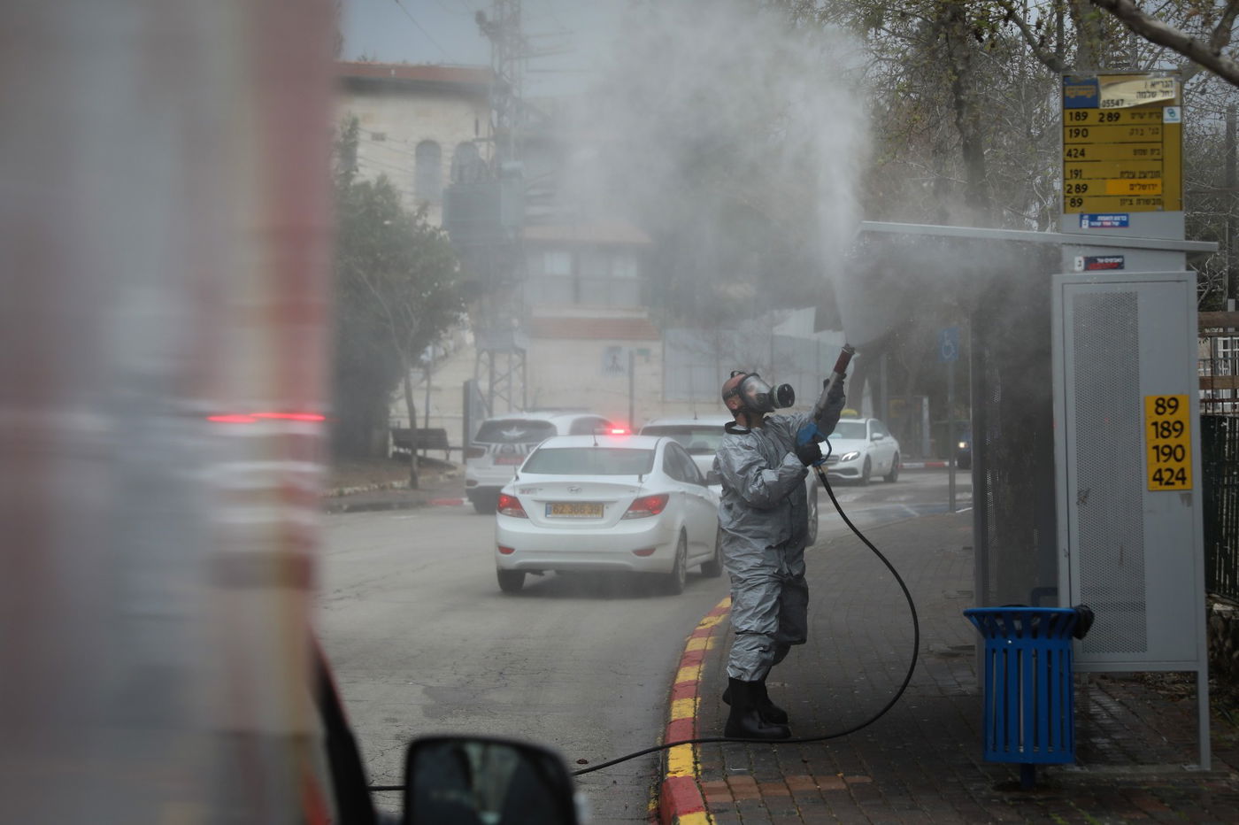 מסיכות וחיטוי: הבהלה בטלז סטון מהקורונה