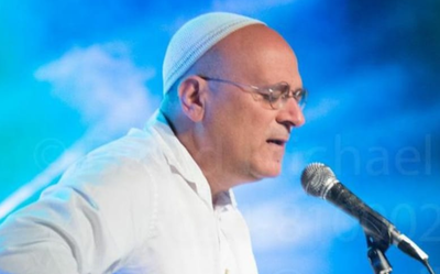 עובדיה חממה בסינגל חדש: "האם זה סוף העולם?"