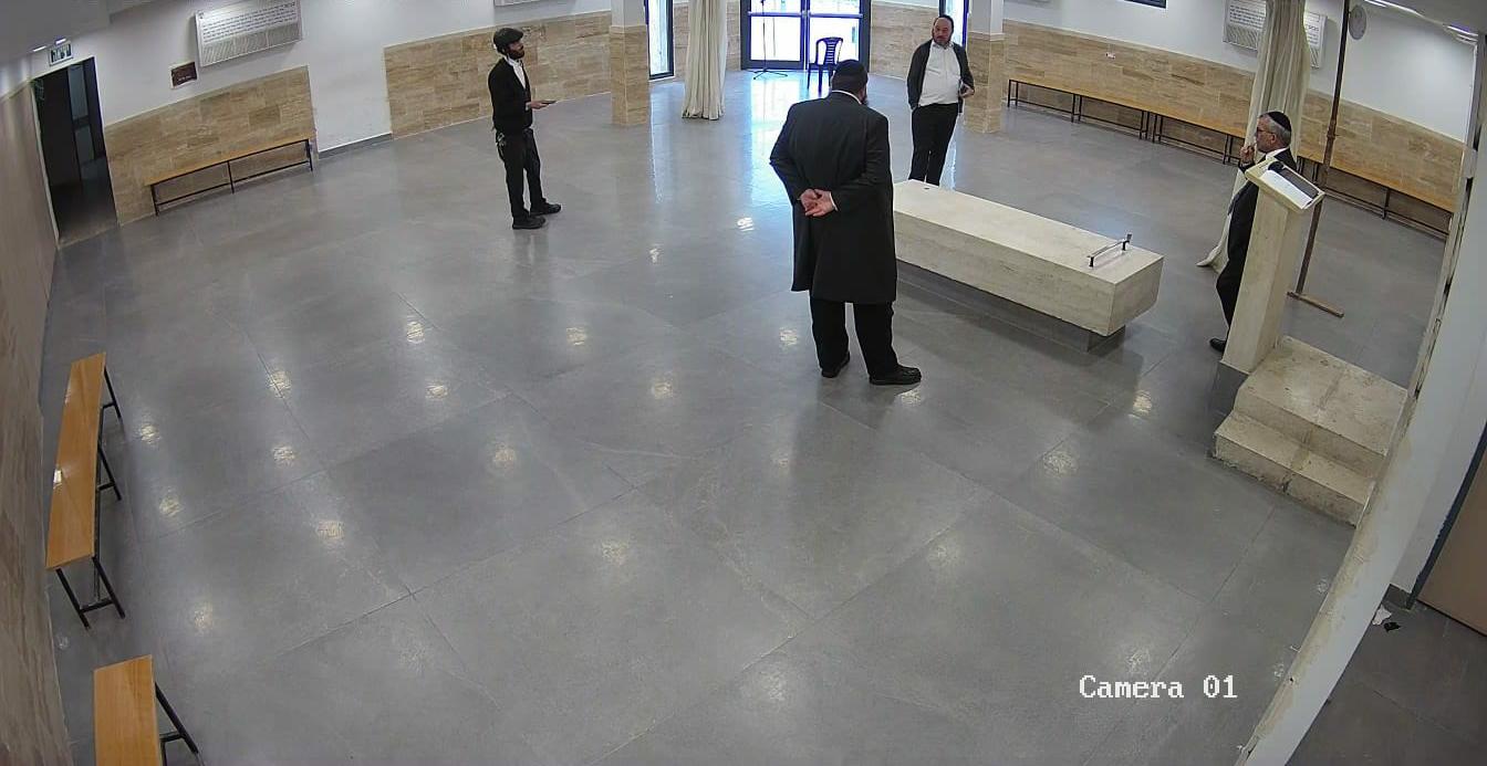 בבית הלוויות שמגר נערכים למתים מהנגיף