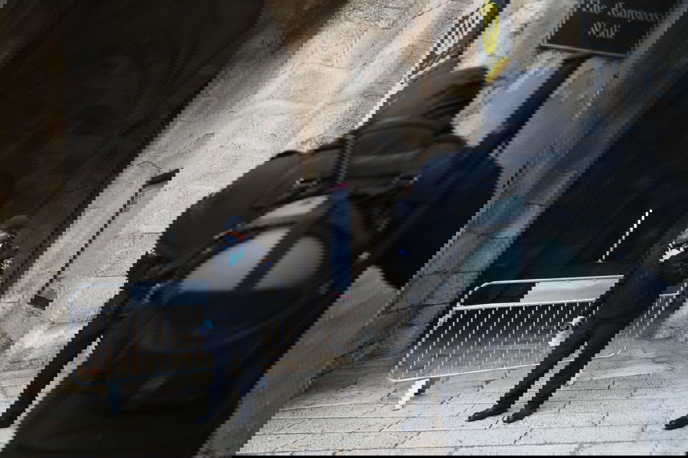 בהלת הקורונה: שער יפו נחסם למעבר אדם