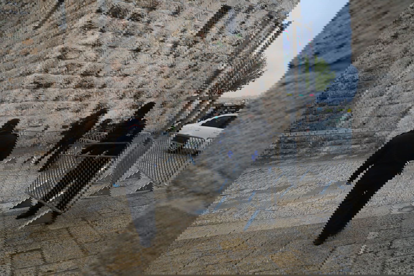 בהלת הקורונה: שער יפו נחסם למעבר אדם