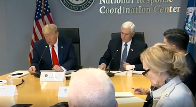 טראמפ עם בכירי ממשלו בדיון על הקורונה