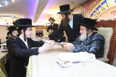 האדמו"ר מויז'ניץ