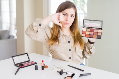 מלימון ללימונדה: 5 דברים שיקרו לך אם תפסיקי להתאפר