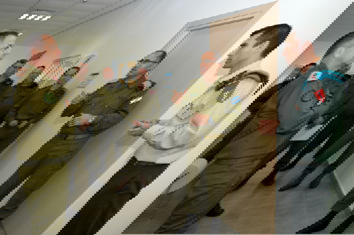 מבצע תרומות: הרמטכ"ל אביב כוכבי תרם דם