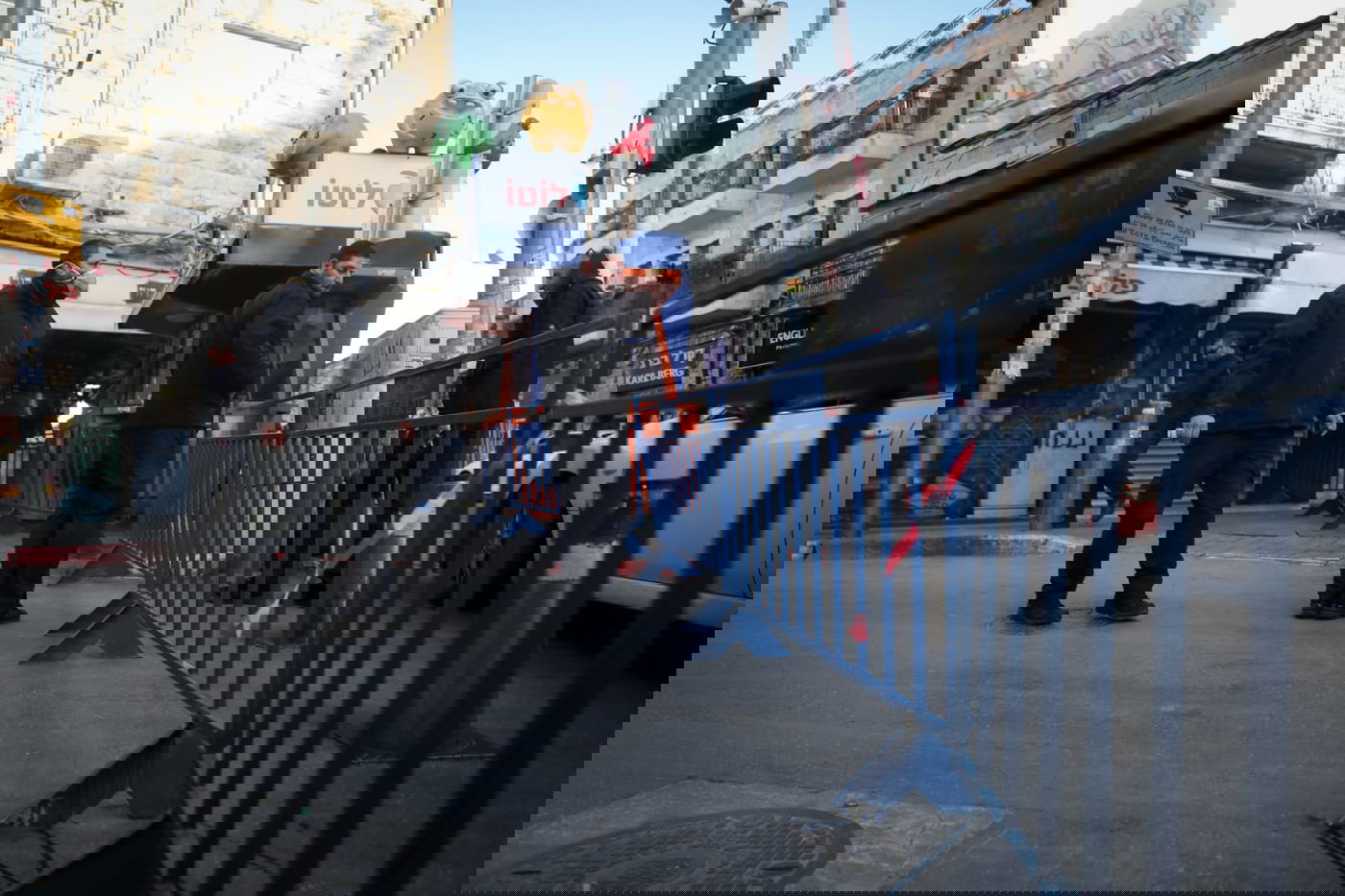 השוטרים הציבו מחסומים וסגרו את שוק מחנה יהודה