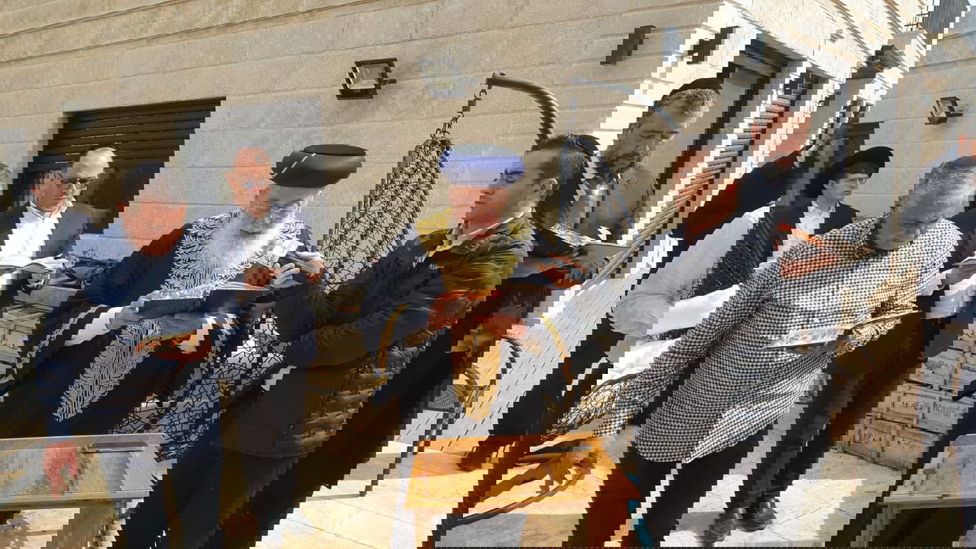 תיעוד: הראשונים לציון במעמד 'ברכת האילנות'