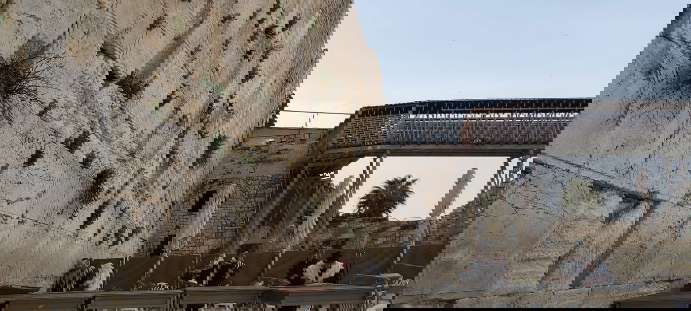 תיעוד עצוב: ראש חודש ריק בכותל המערבי