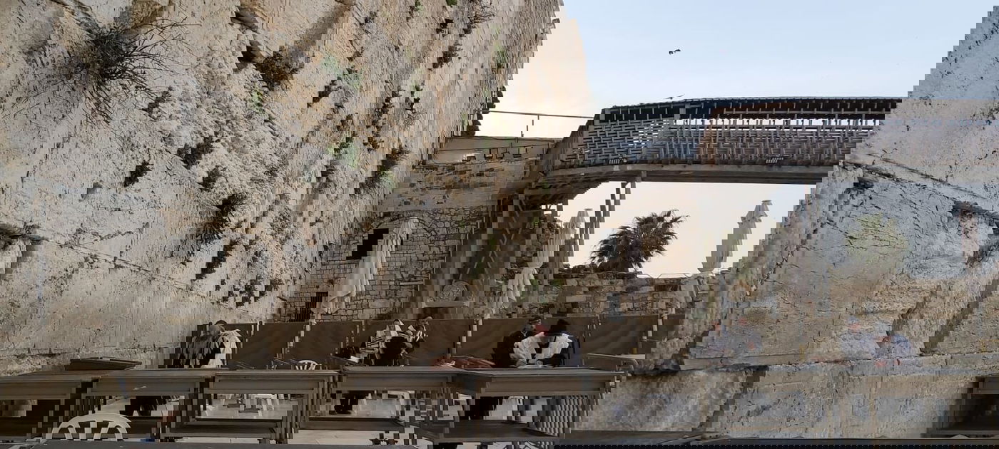 תיעוד עצוב: ראש חודש ריק בכותל המערבי