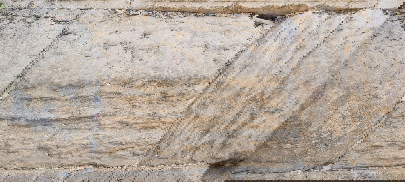 תיעוד עצוב: ראש חודש ריק בכותל המערבי