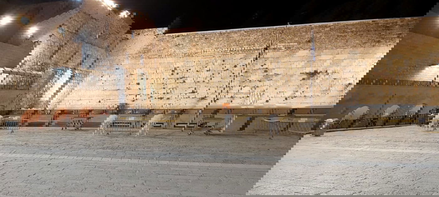 תיעוד עצוב: ראש חודש ריק בכותל המערבי