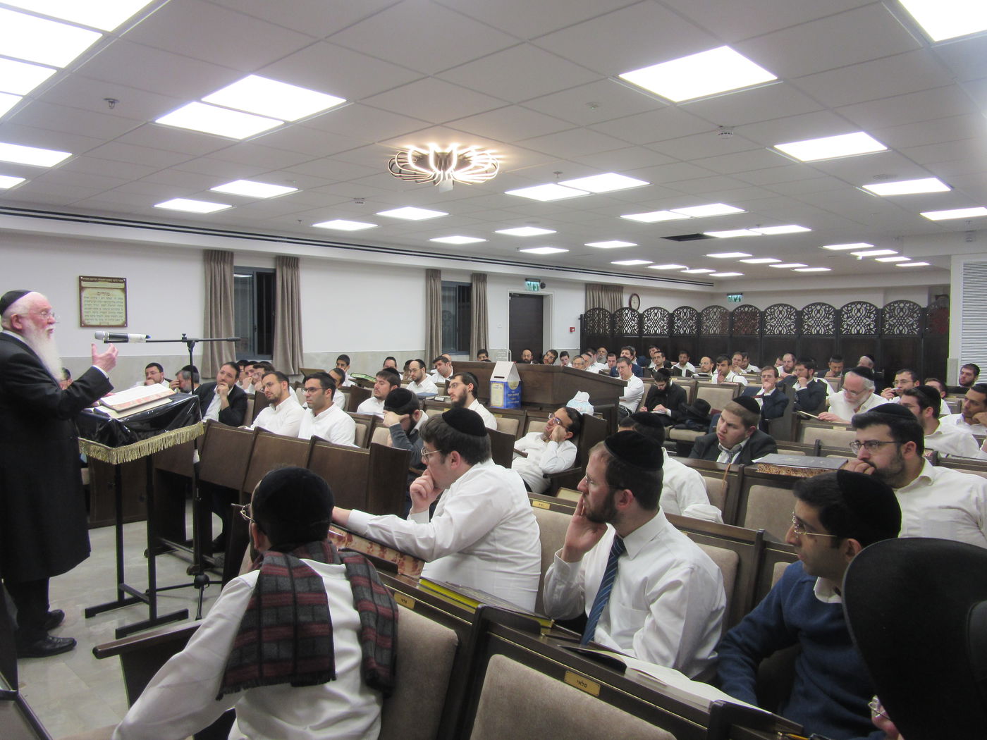 אברך נדבק ב'קורונה' מאשתו; כל אברכי הכולל - בבידוד