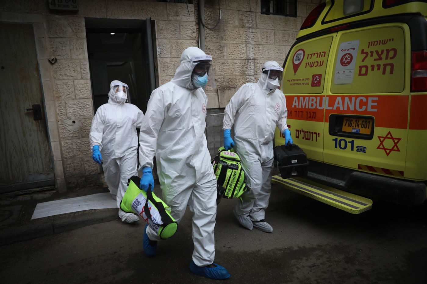 5,358 חולי קורונה בישראל; 76 - מונשמים