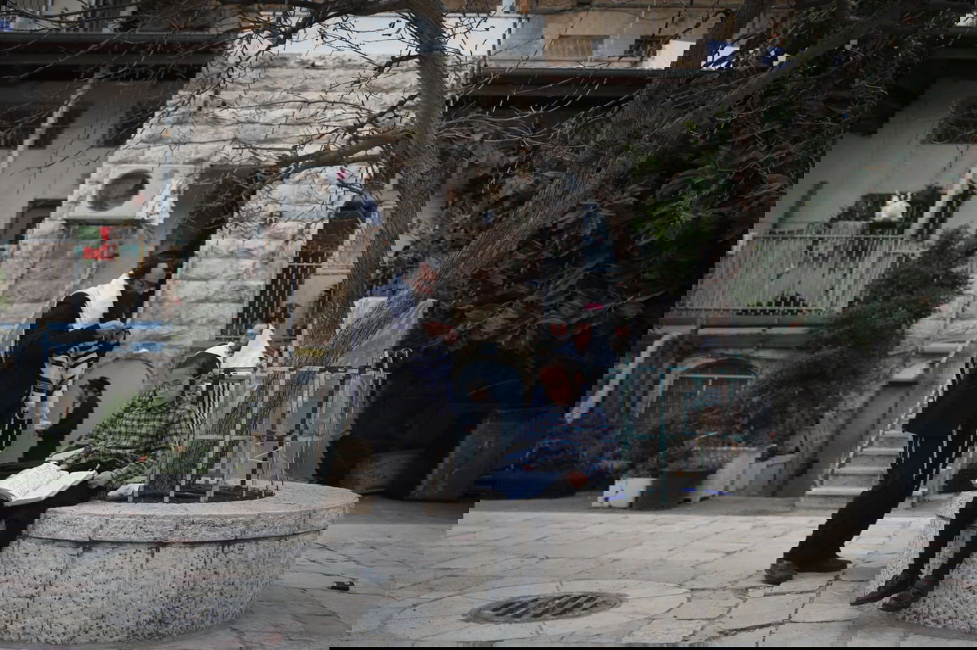 מיוחד: תפילת המרפסות במאה שערים • צפו