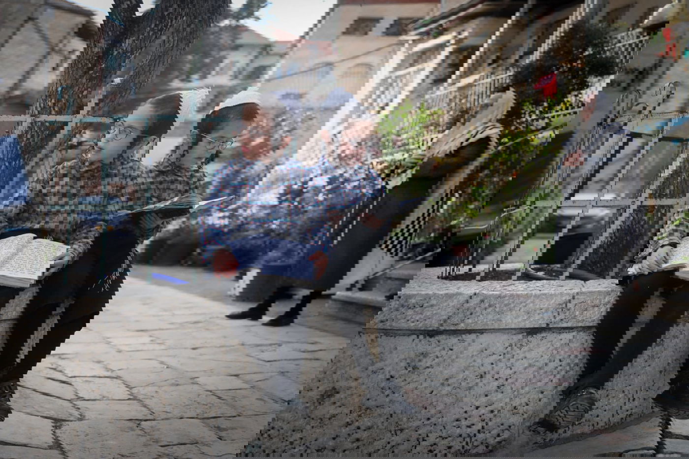 מיוחד: תפילת המרפסות במאה שערים • צפו