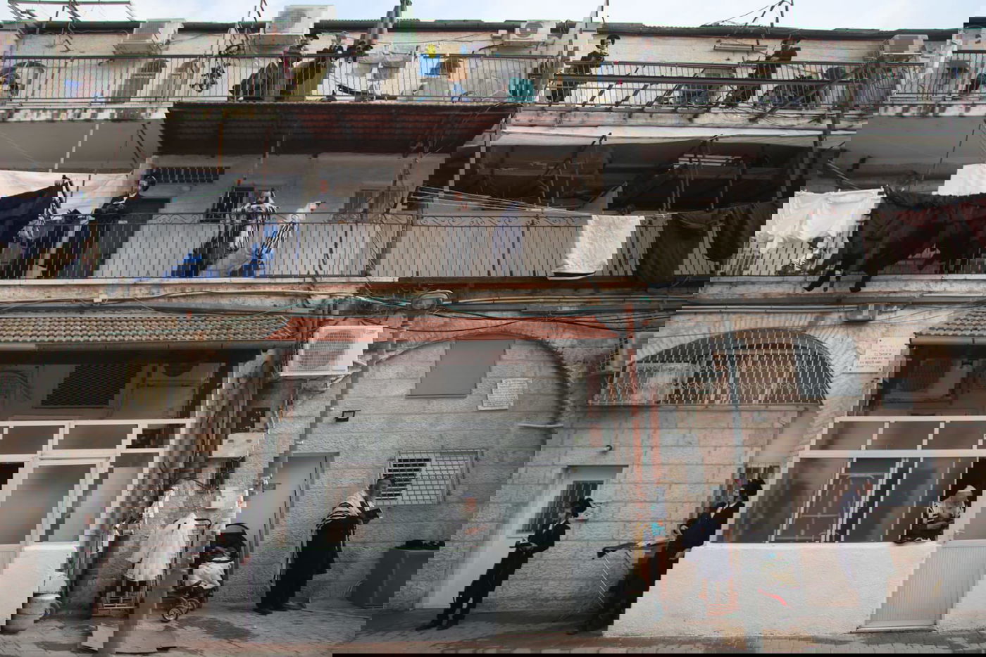 מיוחד: תפילת המרפסות במאה שערים • צפו