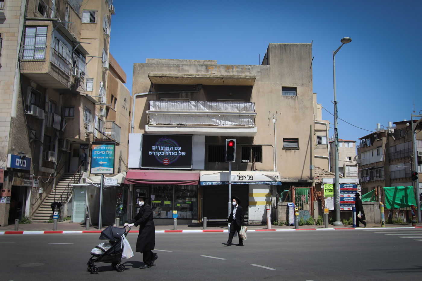 גלריה נרחבת: העיר בני ברק תחת הסגר