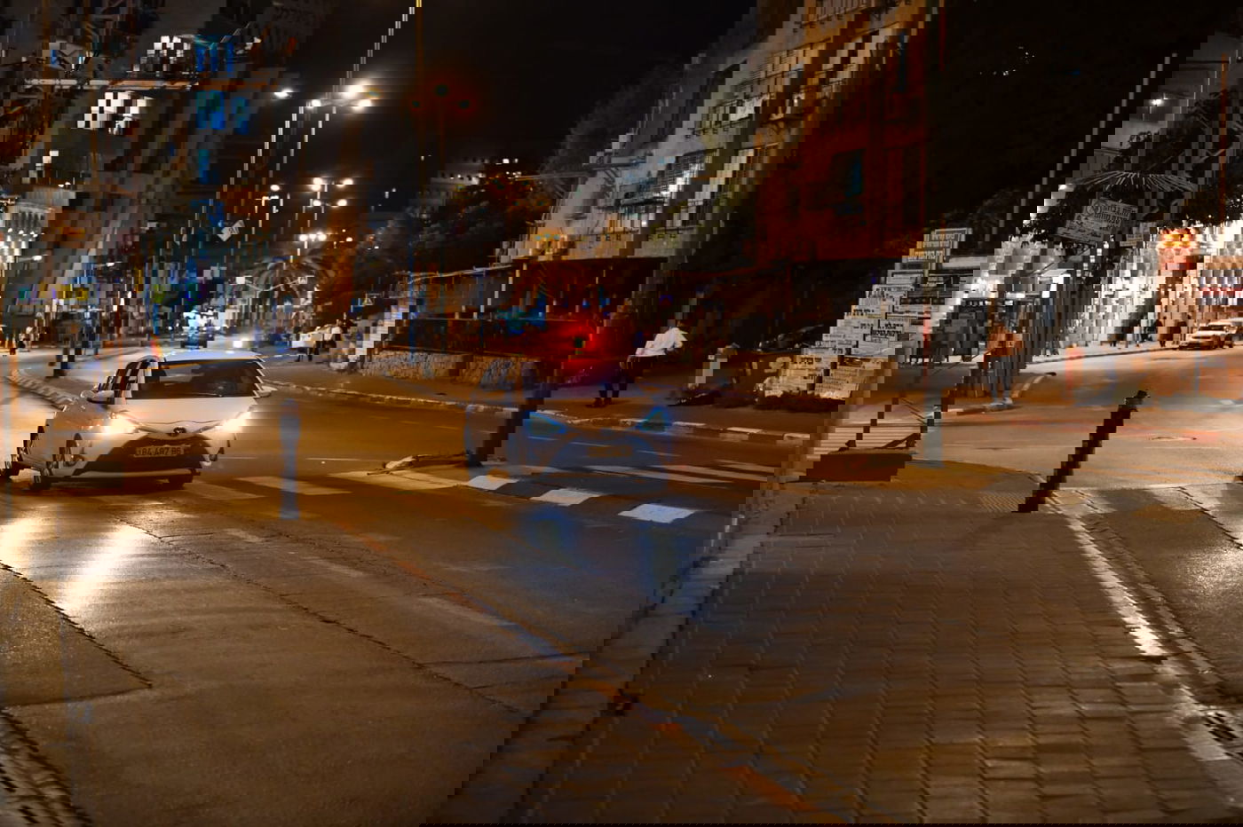 תיעוד נרחב: ההסגר בבני ברק • ביום ובלילה