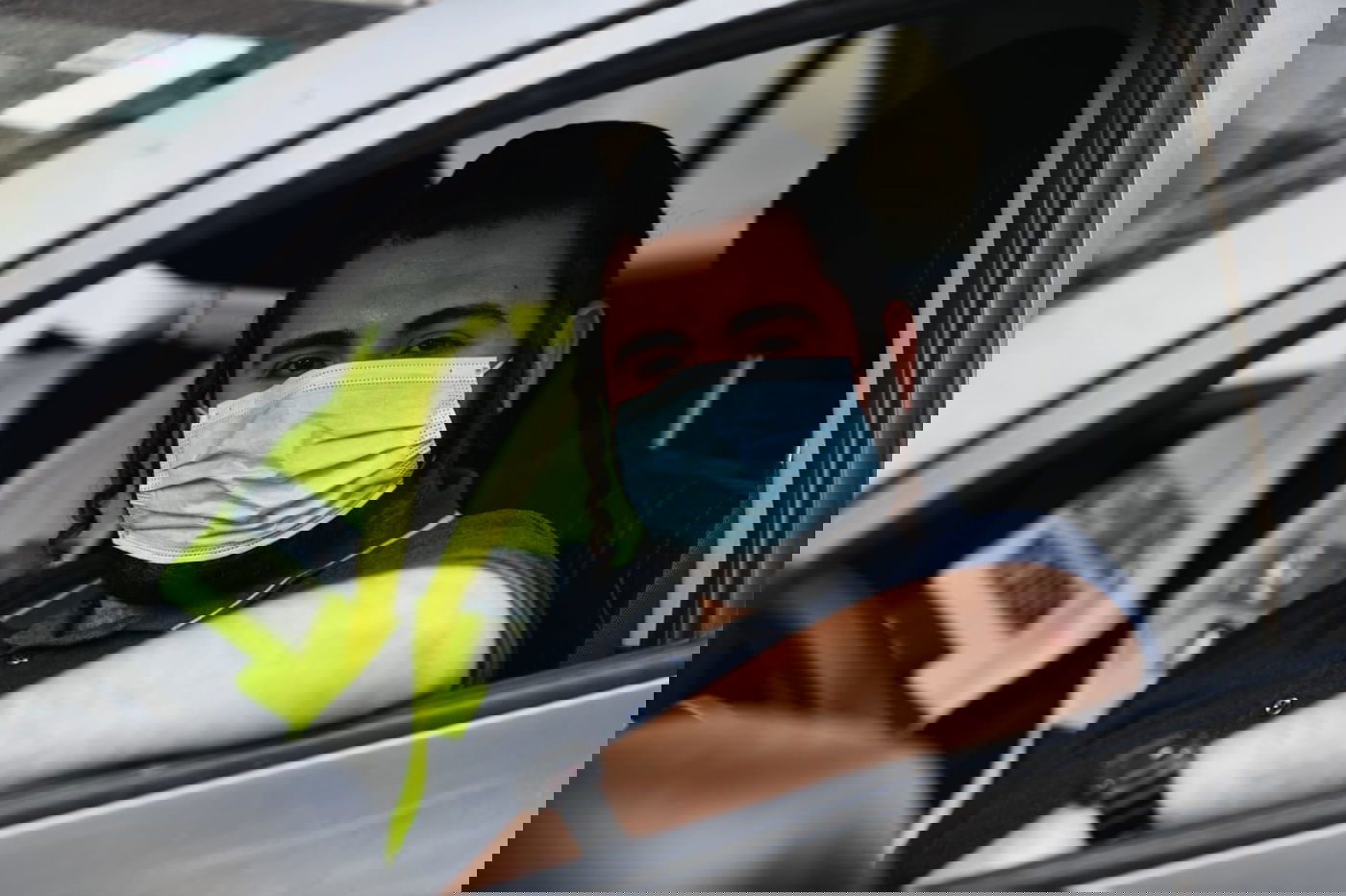 תיעוד נרחב: ההסגר בבני ברק • ביום ובלילה