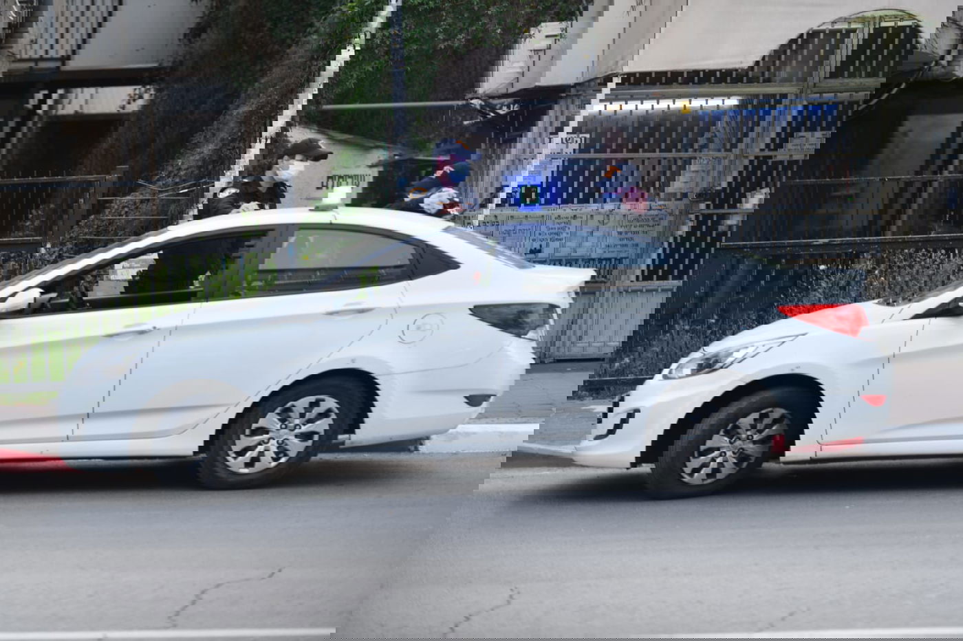 תיעוד נרחב: ההסגר בבני ברק • ביום ובלילה