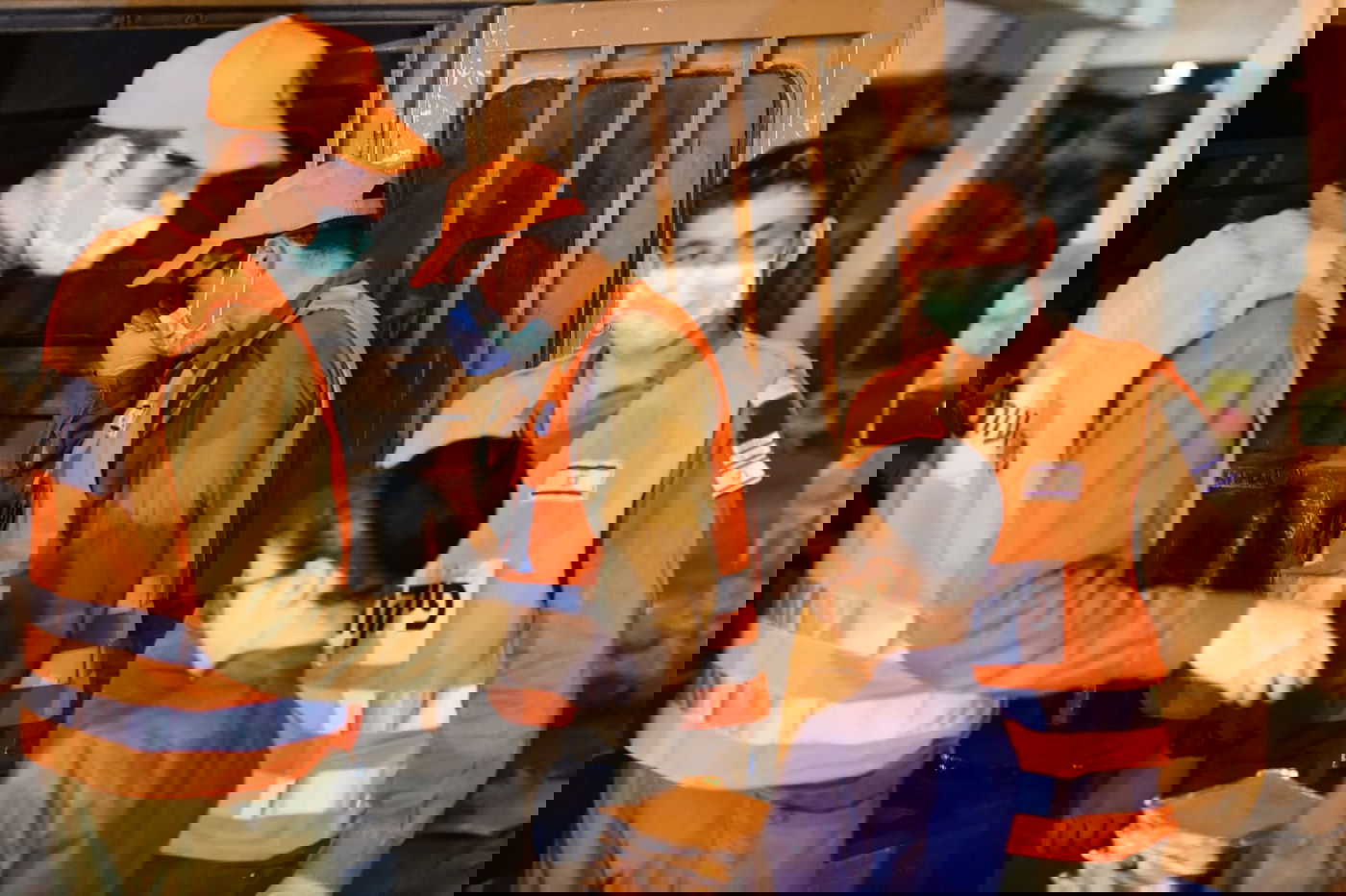 תיעוד נרחב: ההסגר בבני ברק • ביום ובלילה