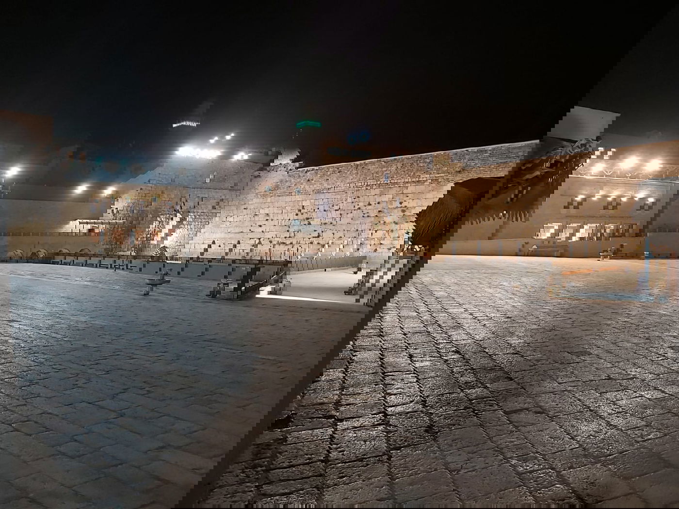 רחבת הכותל, אמש