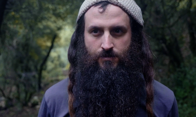 נווה אגמון בקליפ חדש לשירו "סתרי וסוכתי"