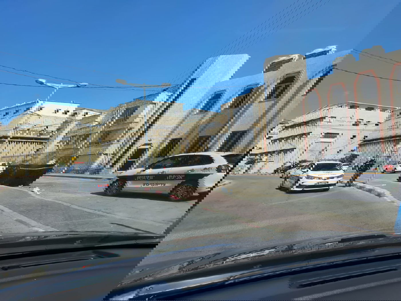 הגר"צ רוטברג ניסה לשרוף חמץ בניגוד לחוק, ואוים בקנס