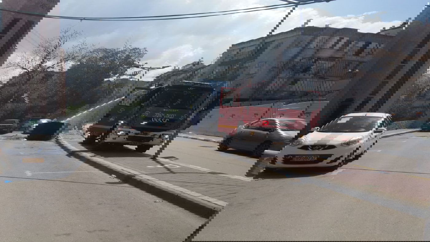 הגר"צ רוטברג ניסה לשרוף חמץ בניגוד לחוק, ואוים בקנס